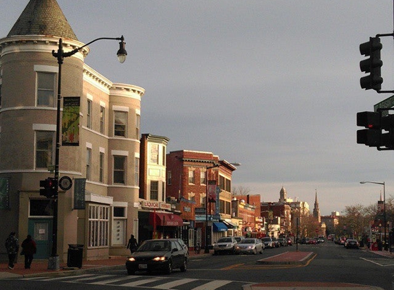 Mount Pleasant Main St - Washington, DC