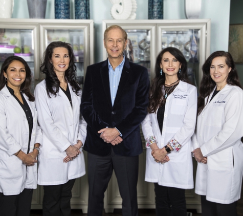 VEIN & COSMETIC CENTER OF TAMPA BAY - Tampa, FL. Your Vein Center Providers