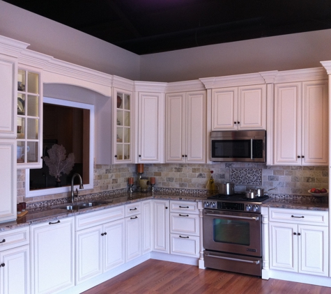 Holcomb Cabinetry - Claymont, DE