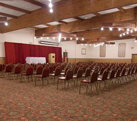 Voyageur Inn and Conference Center - Reedsburg, WI
