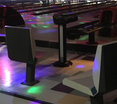 AMF Centennial Lanes - Charlotte, NC