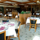 Crescent Lodge & Country Inn - Hotels