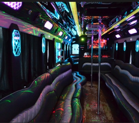 Cleveland Party Bus Rentalz - Cleveland, OH