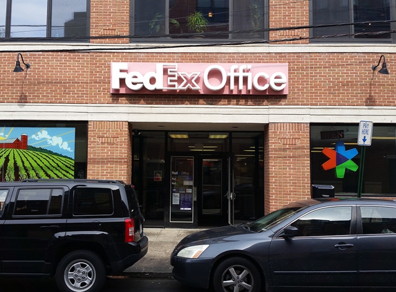 FedEx Office Print & Ship Center - Providence, RI