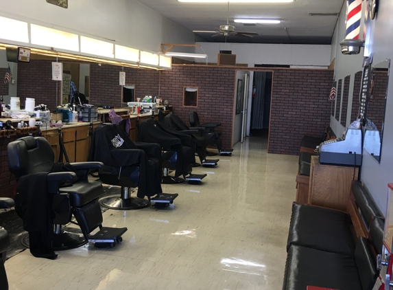 Parkers barber shop - Victorville, CA