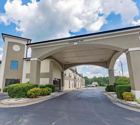 Baymont Inn & Suites - Creedmoor, NC