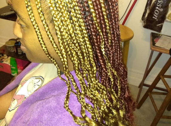 Tombouctou African Hair Braiding - Orlando, FL