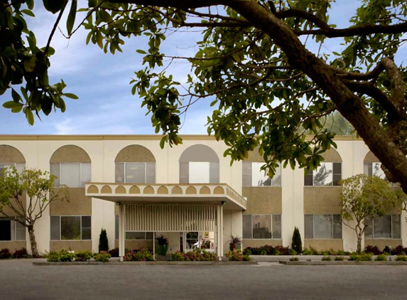 St. Francis Pavilion Skilled Nursing & Rehabilitation Center - Daly City, CA