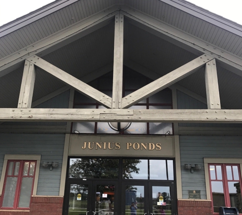 Junius Ponds Travel Plaza - Phelps, NY