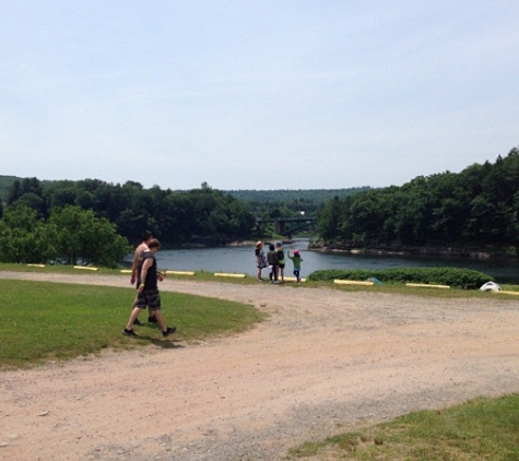 Lander's River Trips - Narrowsburg, NY