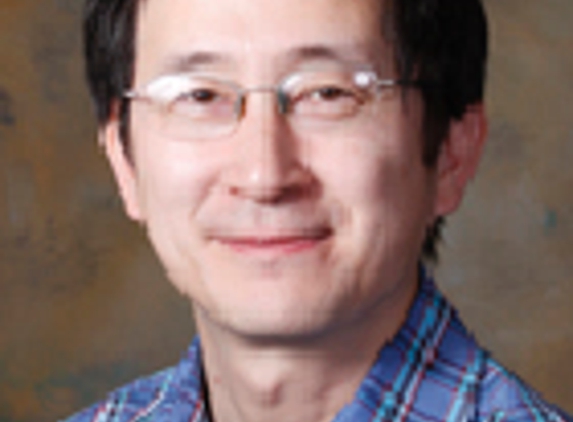 Dr. Zhonghui Z Guan, MD - Boston, MA