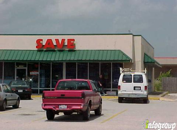 Save Liquor Store - Houston, TX