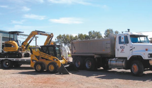 A & K Plant Hire - Griffith, NSW