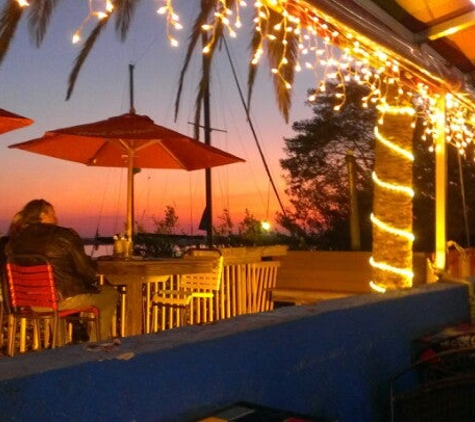 Hidden Treasure Rum Bar & Grill - Ponce Inlet, FL