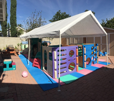 Artziniega Family Daycare - Glendale, CA