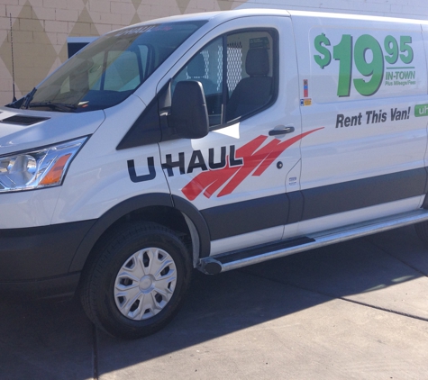 U-Haul Moving & Storage of Avondale - Chicago, IL