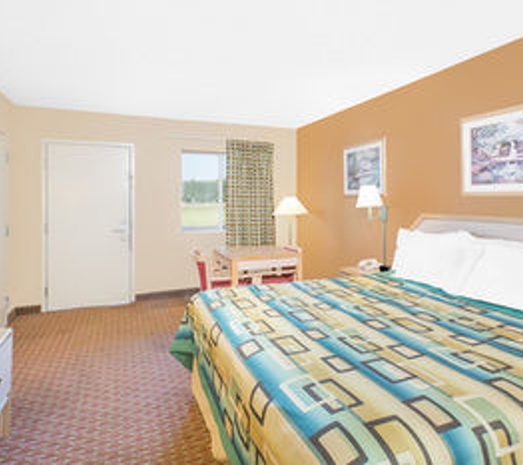 Days Inn by Wyndham Hamilton - Hamilton, AL