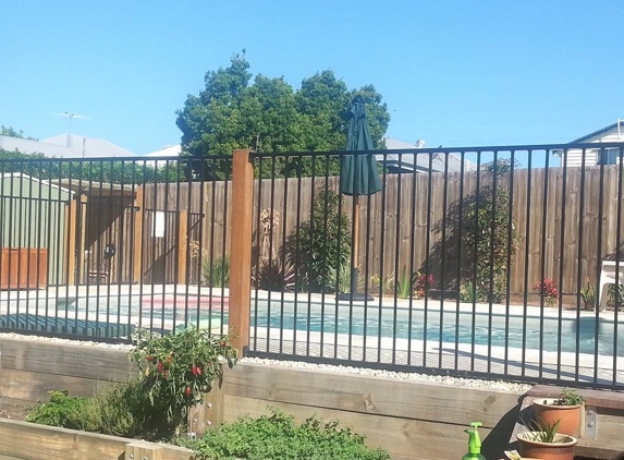 Erina Fencing - Springfield, NSW