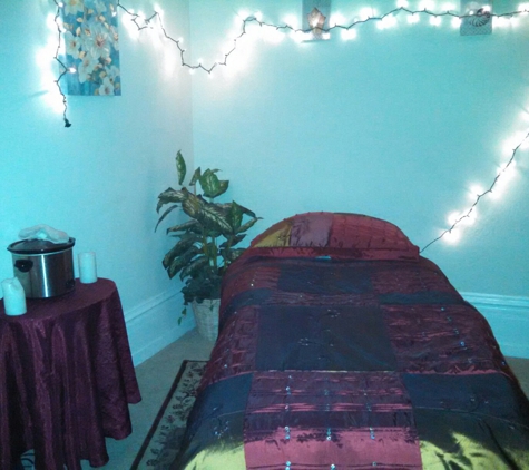 Vintage Massage - Pleasanton, CA. Therapy room 150 sq feet