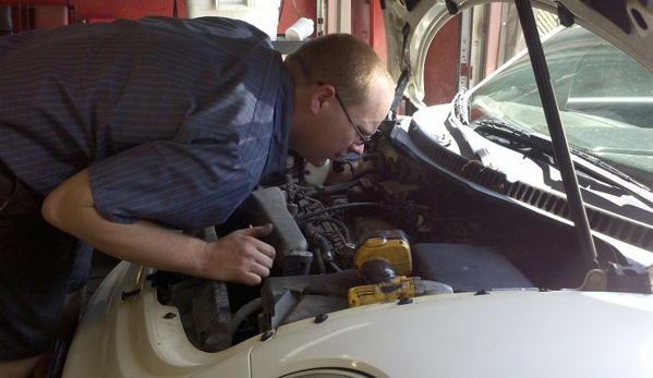 Advanced Auto Repair - Denton, TX