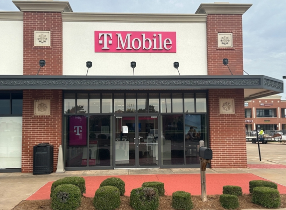 T-Mobile - Edmond, OK