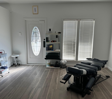 AlignForm Chiropractic & Wellness Studio - Roanoke, TX