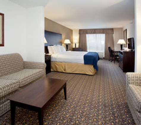 Holiday Inn Express & Suites Lander - Lander, WY