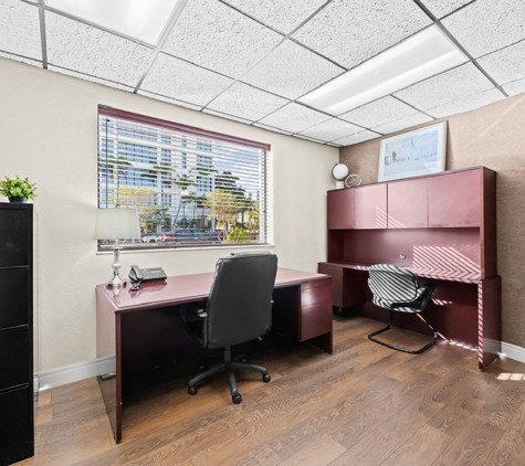 Executive Place Office Suites - Hollywood, FL