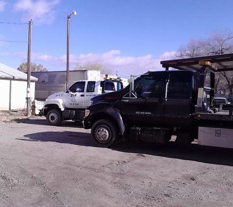 A & E Towing and Recovery LLC - Peralta, NM