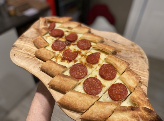 Istanbul Diner Cafe - Revere, MA. Pepperoni Sujuk Pide