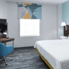 Hampton Inn and Suites gallery