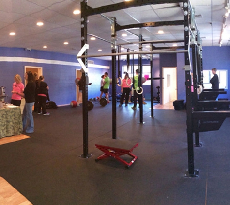 Geneva Fit, LLC, Home of Fox Valley CrossFit - Geneva, IL