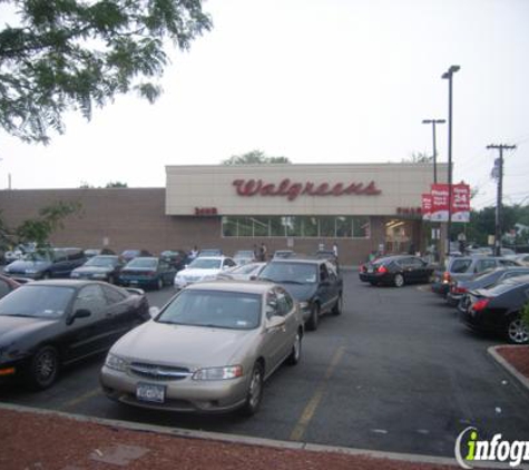 Walgreens - Jamaica, NY