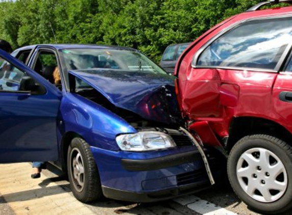 A Accident Injury Hotline - Encino, CA