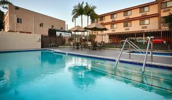 Best Western Los Alamitos Inn & Suites - Los Alamitos, CA