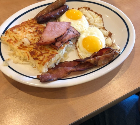 ihop - Westbury, NY