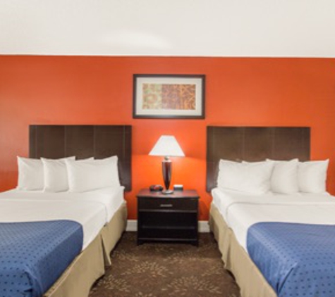 Baymont Inn & Suites - Fayetteville, NC