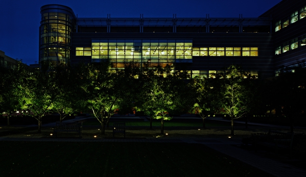 Cleveland Clinic N Building - Education Building & Lerner Research Institute - Cleveland, OH