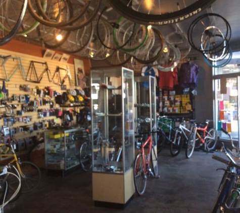 Fixed and Free Bike Shop - Albuquerque, NM