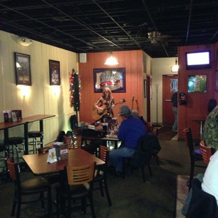 The Coach Sports Grille - Madison Heights, MI