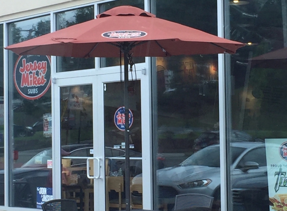 Jersey Mike's Subs - Brookfield, CT