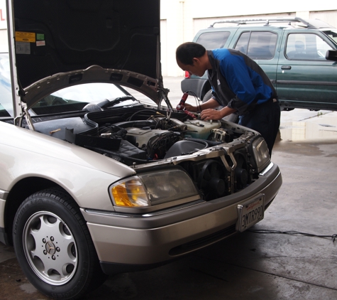 On Schedule Auto Repair Center - Escondido, CA