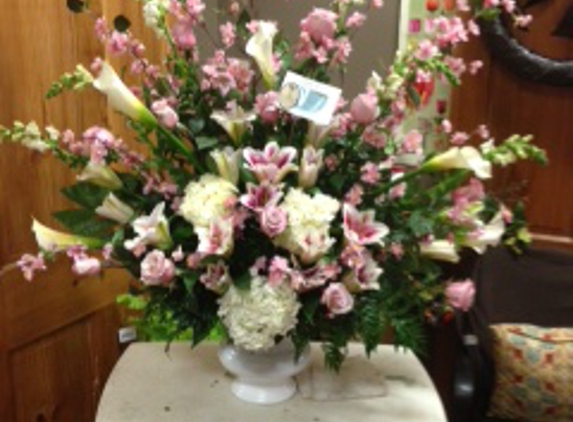 Burk Heroman's Florist - Zachary, LA