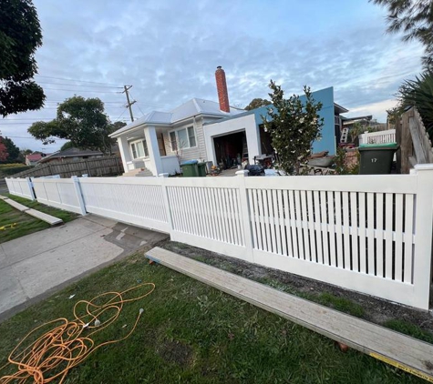Wholesale Paint Group Rockhampton - Kawana, QLD. The best house painting Conpamy