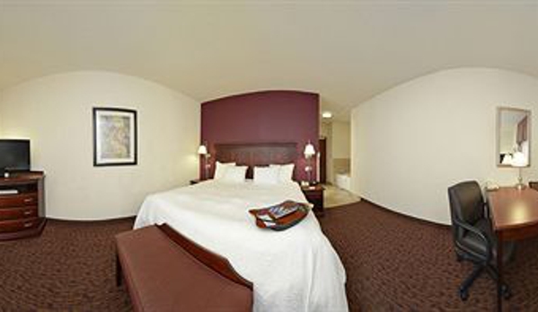 Hampton Inn & Suites Muncie - Muncie, IN