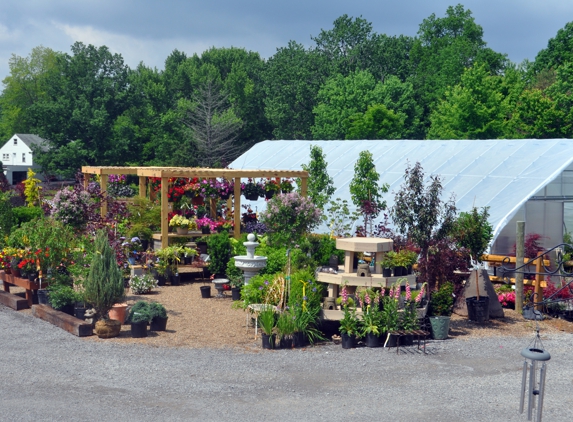 Town N Country Garden Center LLC - Columbiana, OH