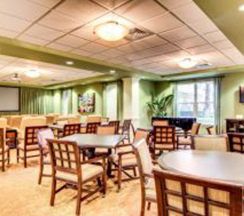 Brighton Bay - Resort Style Retirement Living - Jacksonville, FL