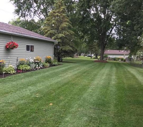 Duane's Lawn Care, Inc. - Oak Creek, WI