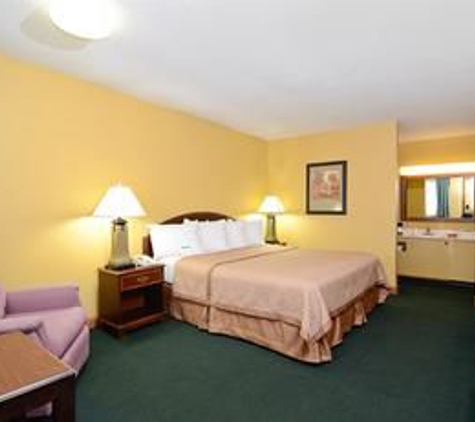 Americas Best Value Inn Iola - Iola, KS