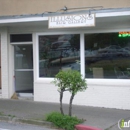 Bruce's Hair Salon - Beauty Salons